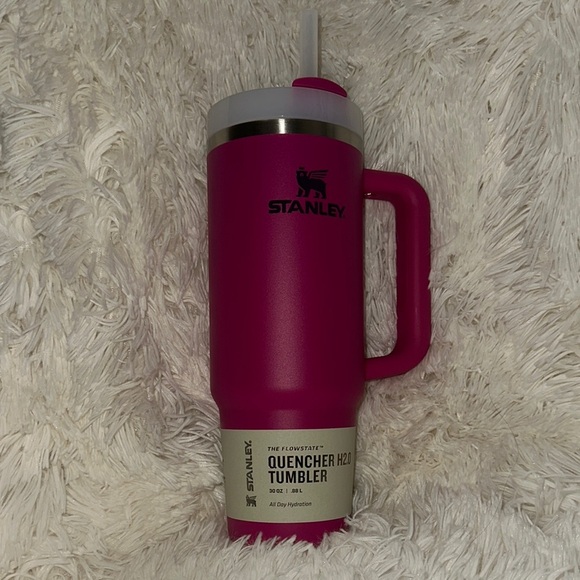 New in box Stanley quencher h2.0 fuchsia the flow state 30 oz - Picture 2 of 6